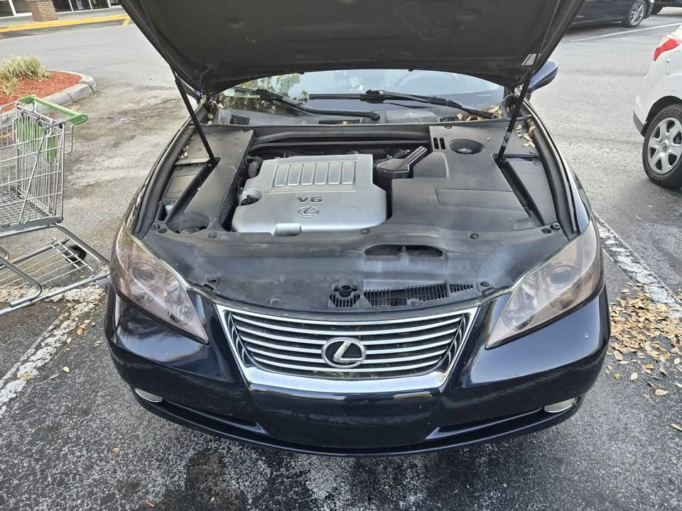2008 Lexus ES 5th Gen - Image 2 of 9