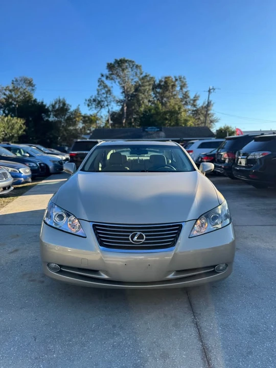 2008 Lexus ES 5th Gen - Image 2 of 14
