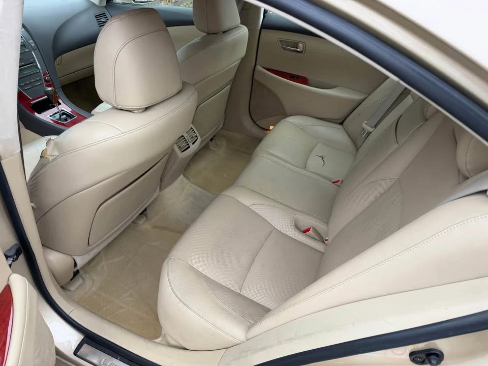 2008 Lexus ES 5th Gen - Image 8 of 12
