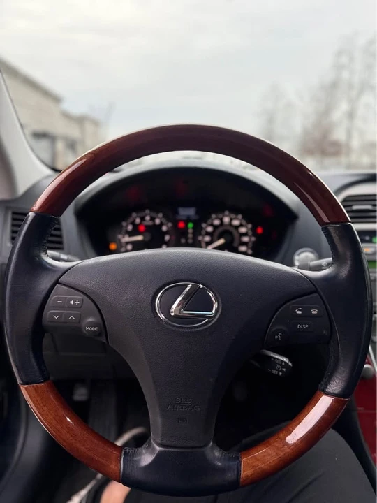 2008 Lexus ES 5th Gen - Image 14 of 19