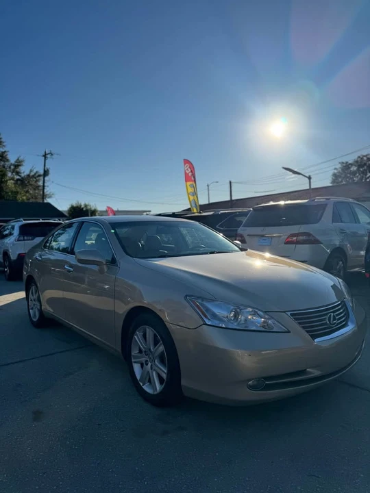 2008 Lexus ES 5th Gen - Image 3 of 14