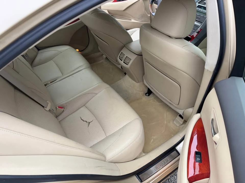 2008 Lexus ES 5th Gen - Image 10 of 12
