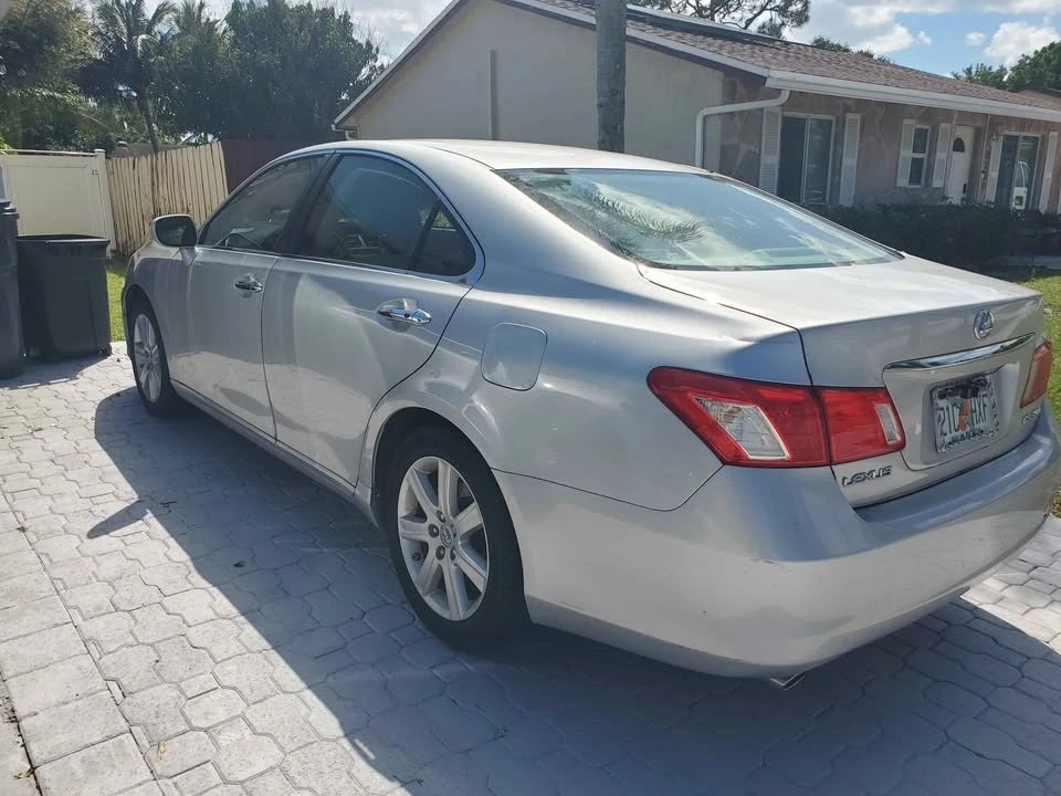 2008 Lexus ES 5th Gen - Image 6 of 9