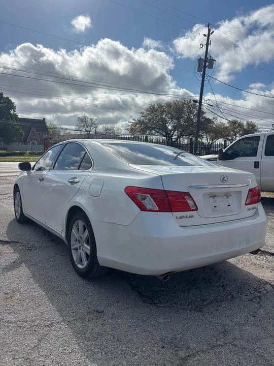 2008 Lexus ES 5th Gen - Image 11 of 12