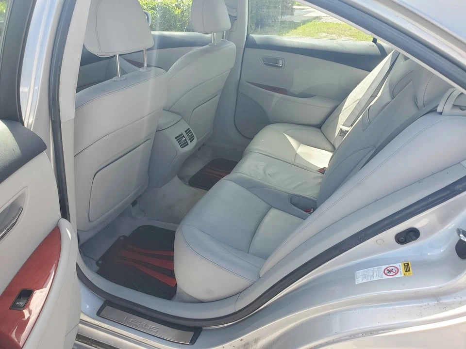 2008 Lexus ES 5th Gen - Image 8 of 9