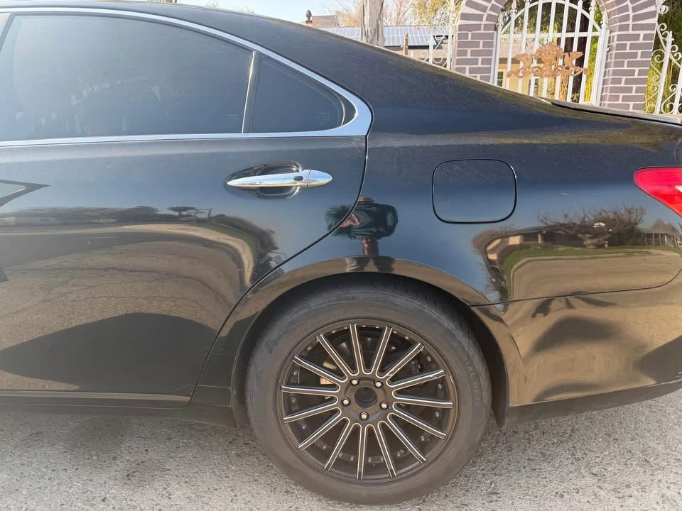 2008 Lexus ES 5th Gen - Image 10 of 12