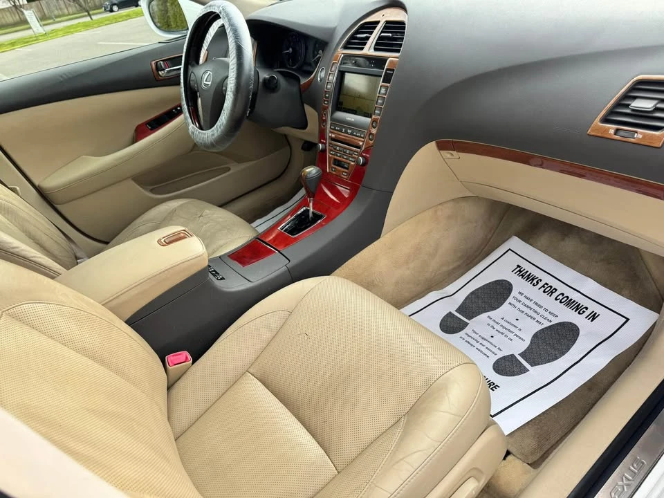 2008 Lexus ES 5th Gen - Image 13 of 14