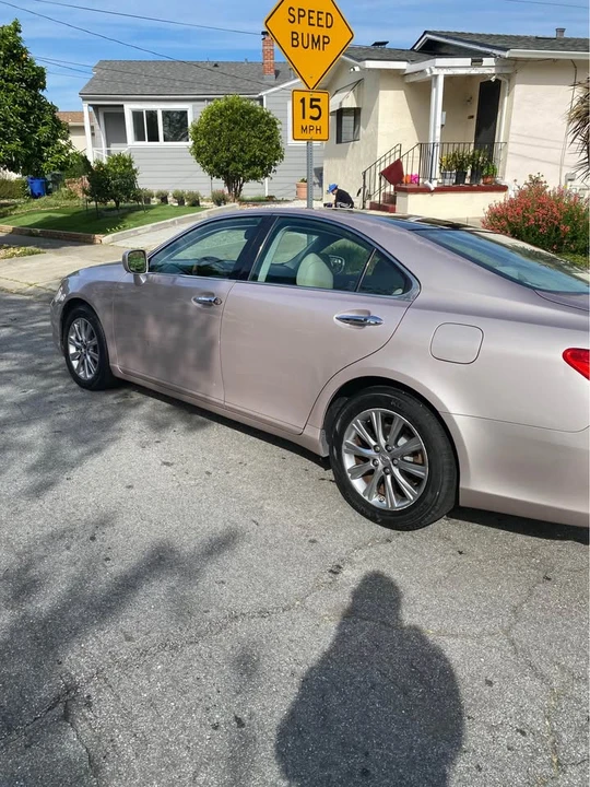 2008 Lexus ES 5th Gen - Image 8 of 15