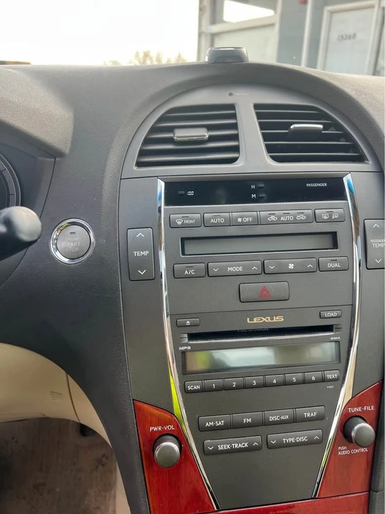 2008 Lexus ES 5th Gen - Image 12 of 13