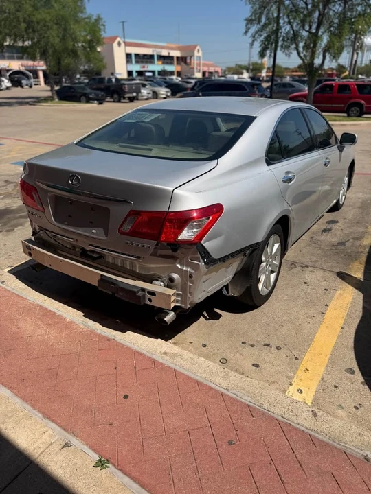 2008 Lexus ES 5th Gen - Image 11 of 14
