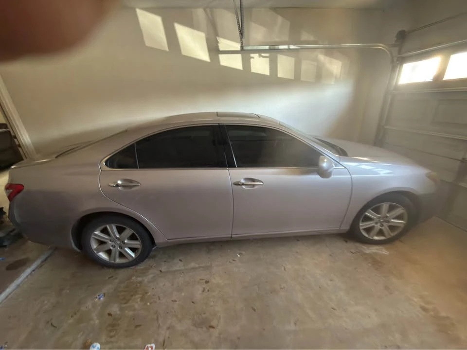 2008 Lexus ES 5th Gen - Image 2 of 5