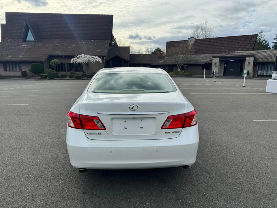 2008 Lexus ES 5th Gen - Image 4 of 14