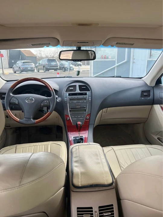2008 Lexus ES 5th Gen - Image 10 of 13