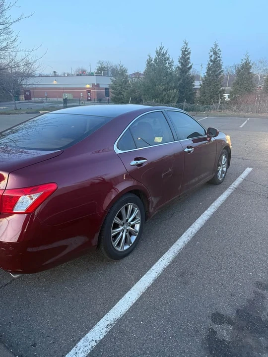 2008 Lexus ES 5th Gen - Image 6 of 17