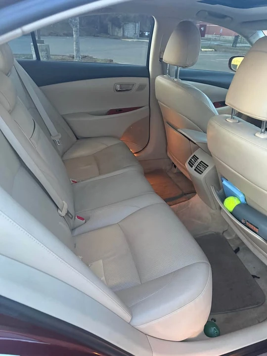 2008 Lexus ES 5th Gen - Image 14 of 17
