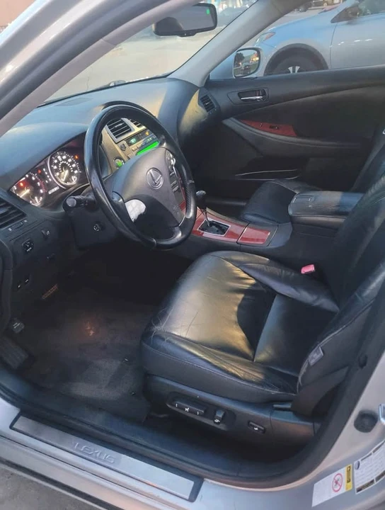 2008 Lexus ES 5th Gen - Image 10 of 13