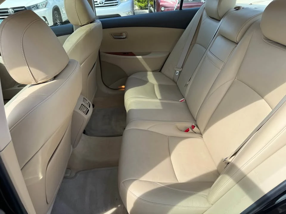 2008 Lexus ES 5th Gen - Image 12 of 15