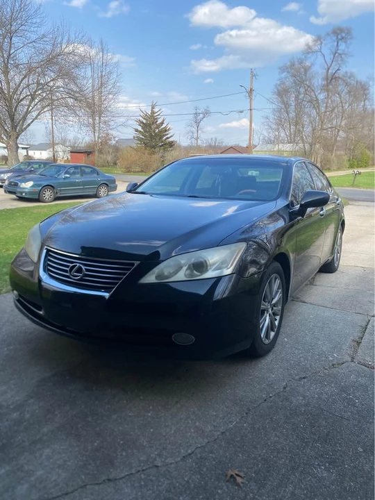 2008 Lexus ES 5th Gen - Image 2 of 13