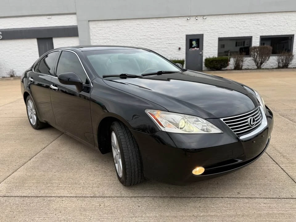 2008 Lexus ES 5th Gen - Image 3 of 17