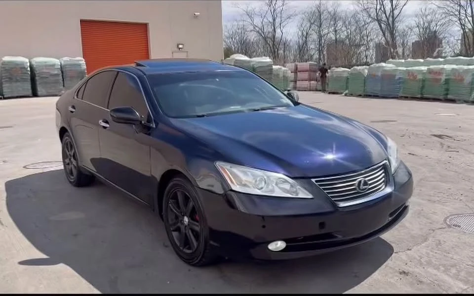 2008 Lexus ES 5th Gen - Image 2 of 10