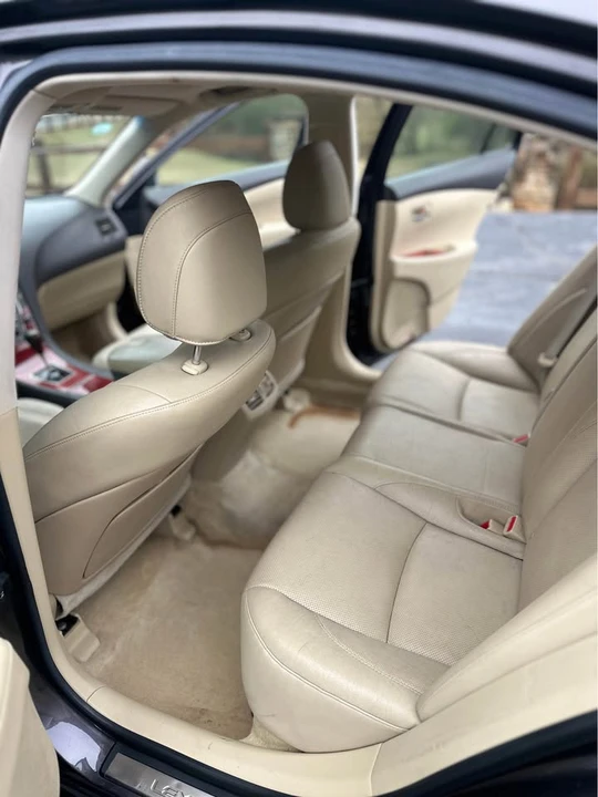 2008 Lexus ES 5th Gen - Image 10 of 20