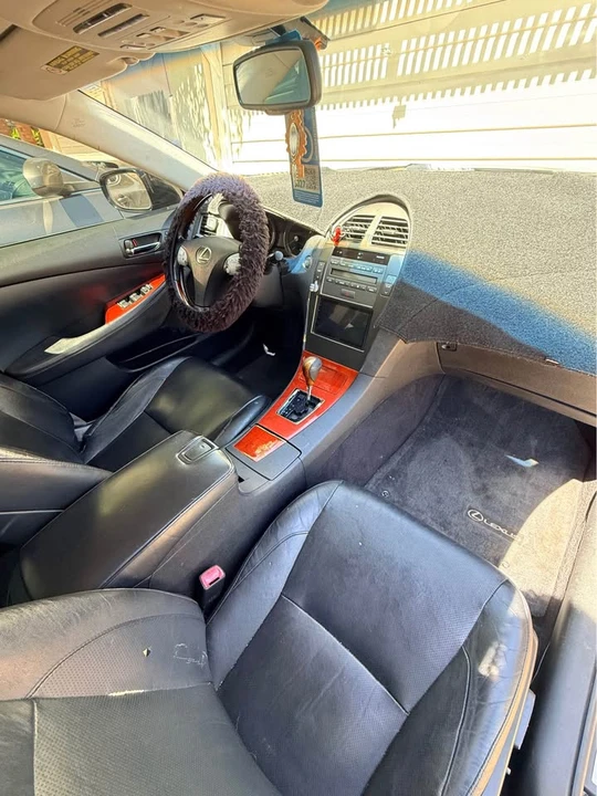 2008 Lexus ES 5th Gen - Image 7 of 9