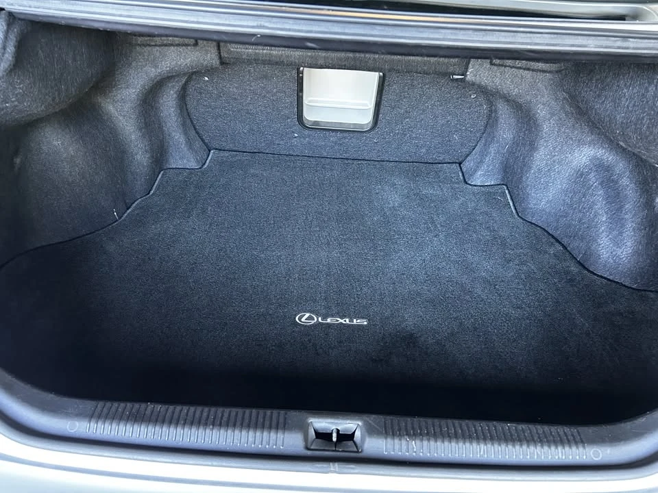 2008 Lexus ES 5th Gen - Image 9 of 10
