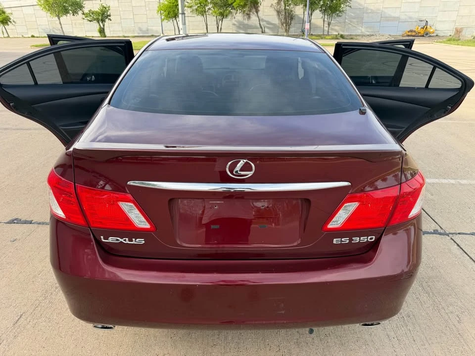 2008 Lexus ES 5th Gen - Image 11 of 17