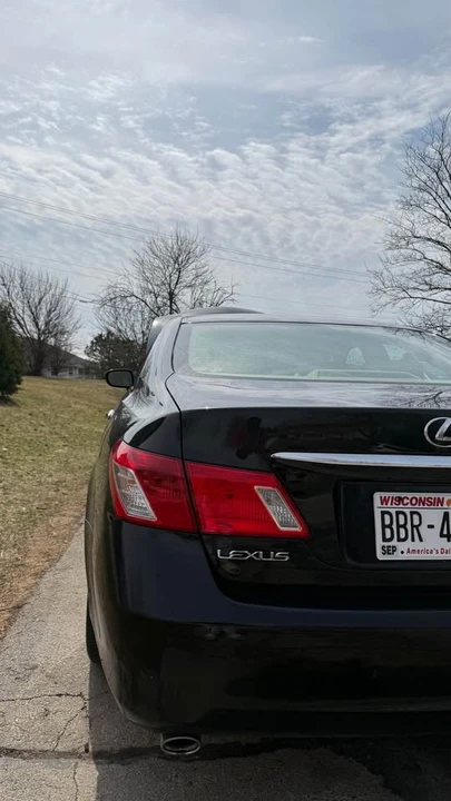 2008 Lexus ES 5th Gen - Image 2 of 13
