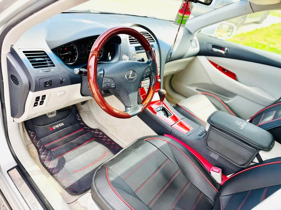 2008 Lexus ES 5th Gen - Image 7 of 13