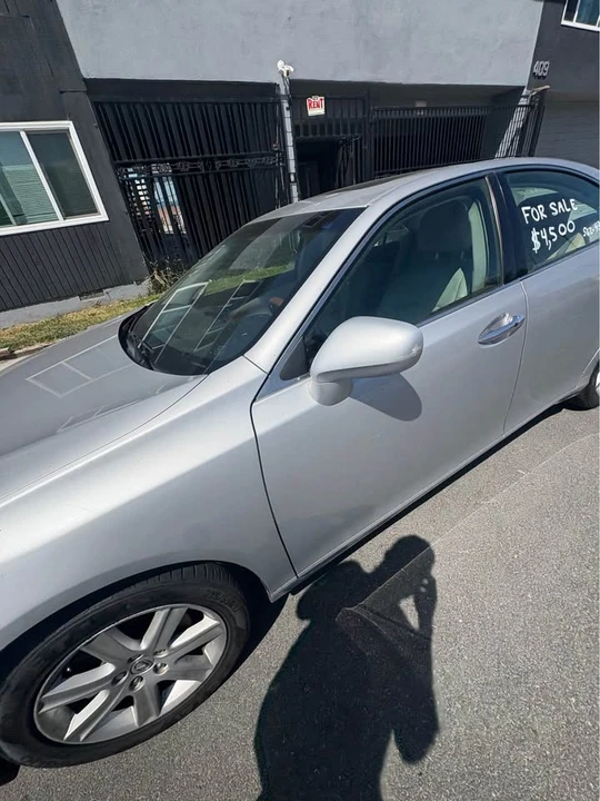 2008 Lexus ES 5th Gen - Image 5 of 11