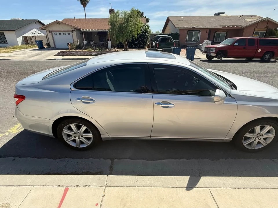 2008 Lexus ES 5th Gen - Image 3 of 9