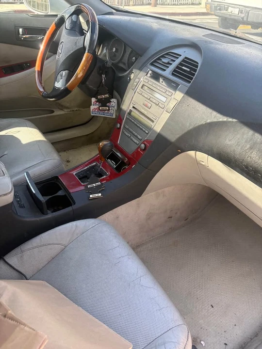 2008 Lexus ES 5th Gen - Image 10 of 11