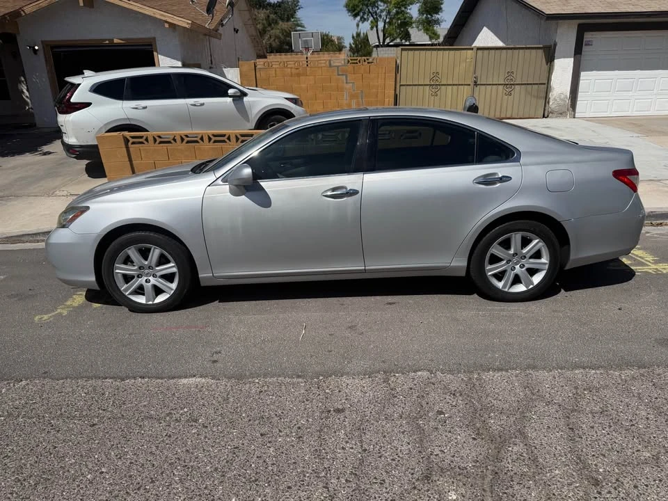 2008 Lexus ES 5th Gen - Image 9 of 9