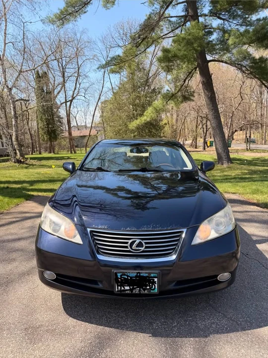 2008 Lexus ES 5th Gen - Image 2 of 9