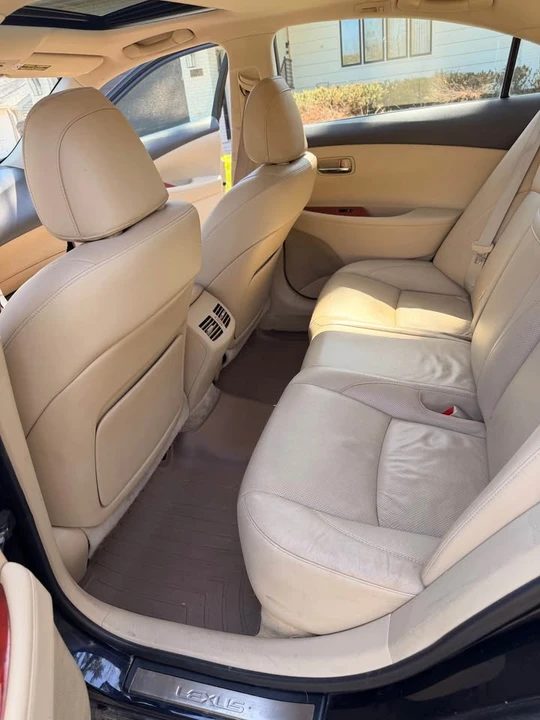 2008 Lexus ES 5th Gen - Image 8 of 9