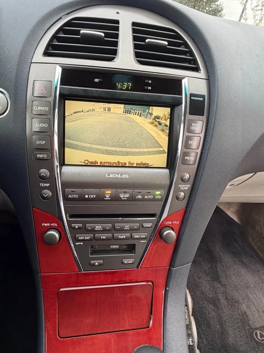 2008 Lexus ES 5th Gen - Image 8 of 9