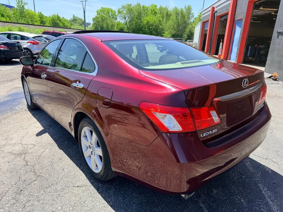 2008 Lexus ES 5th Gen - Image 2 of 19