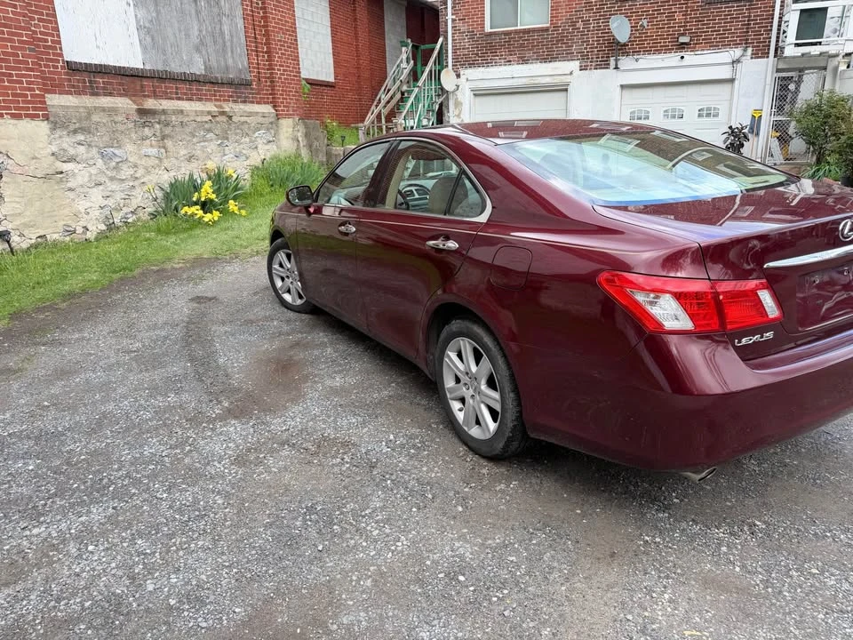 2008 Lexus ES 5th Gen - Image 5 of 12