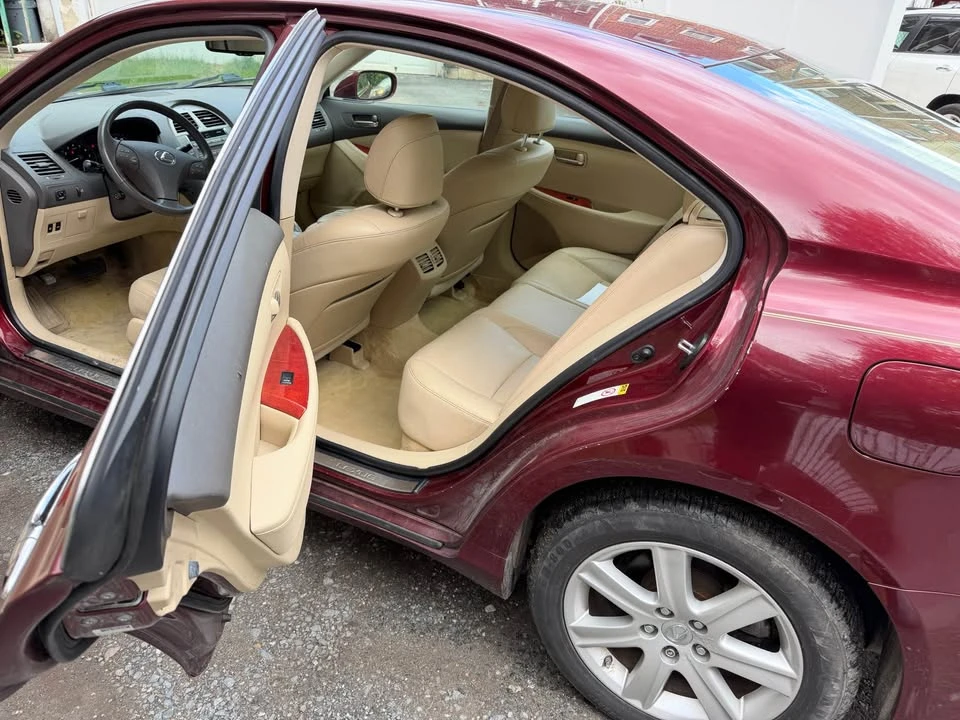 2008 Lexus ES 5th Gen - Image 7 of 12