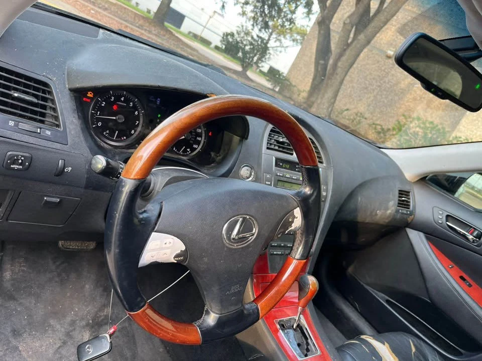 2008 Lexus ES 5th Gen - Image 6 of 12