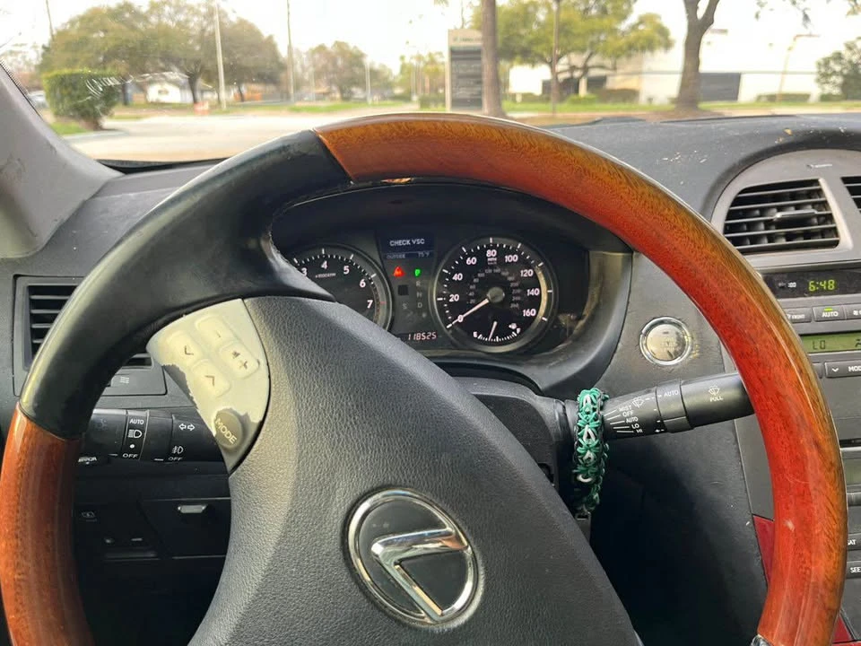 2008 Lexus ES 5th Gen - Image 8 of 12