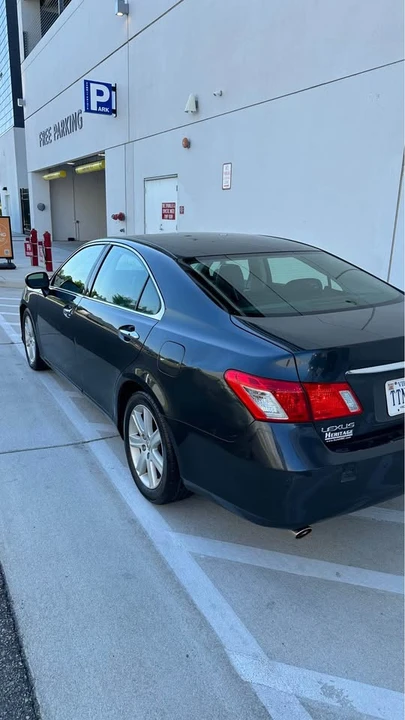2008 Lexus ES 5th Gen - Image 4 of 20