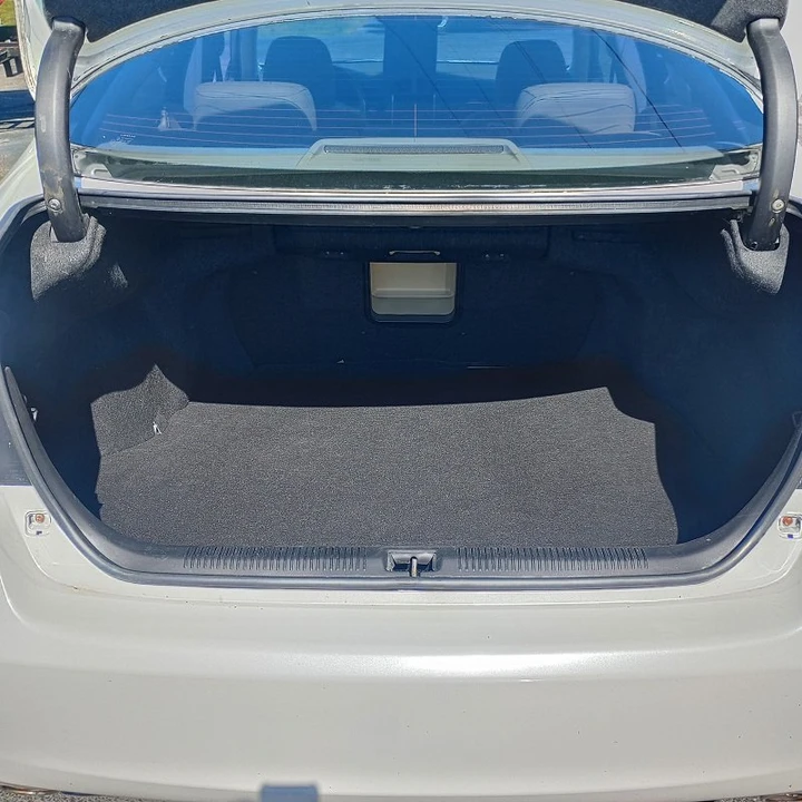 2008 Lexus ES 5th Gen - Image 14 of 18