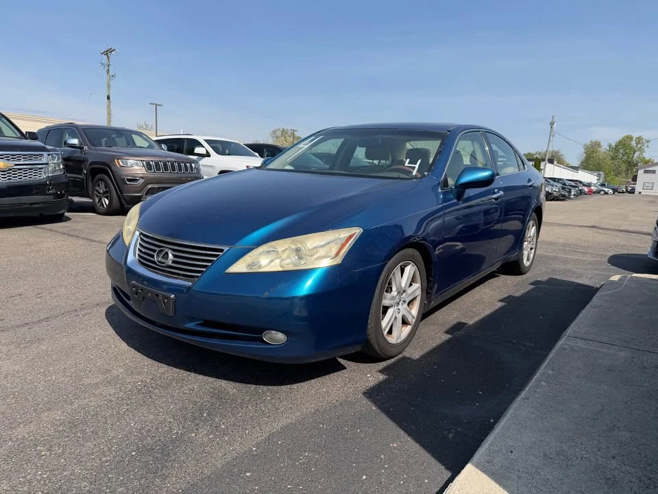 2008 Lexus ES 5th Gen - Image 3 of 11