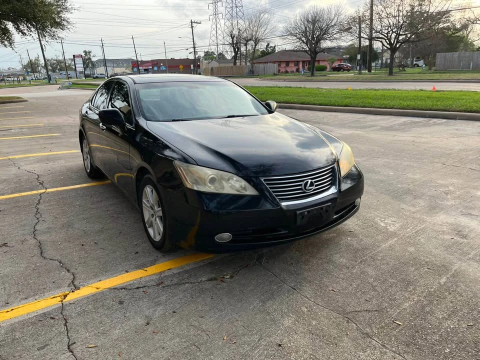 2008 Lexus ES 5th Gen - Image 2 of 12