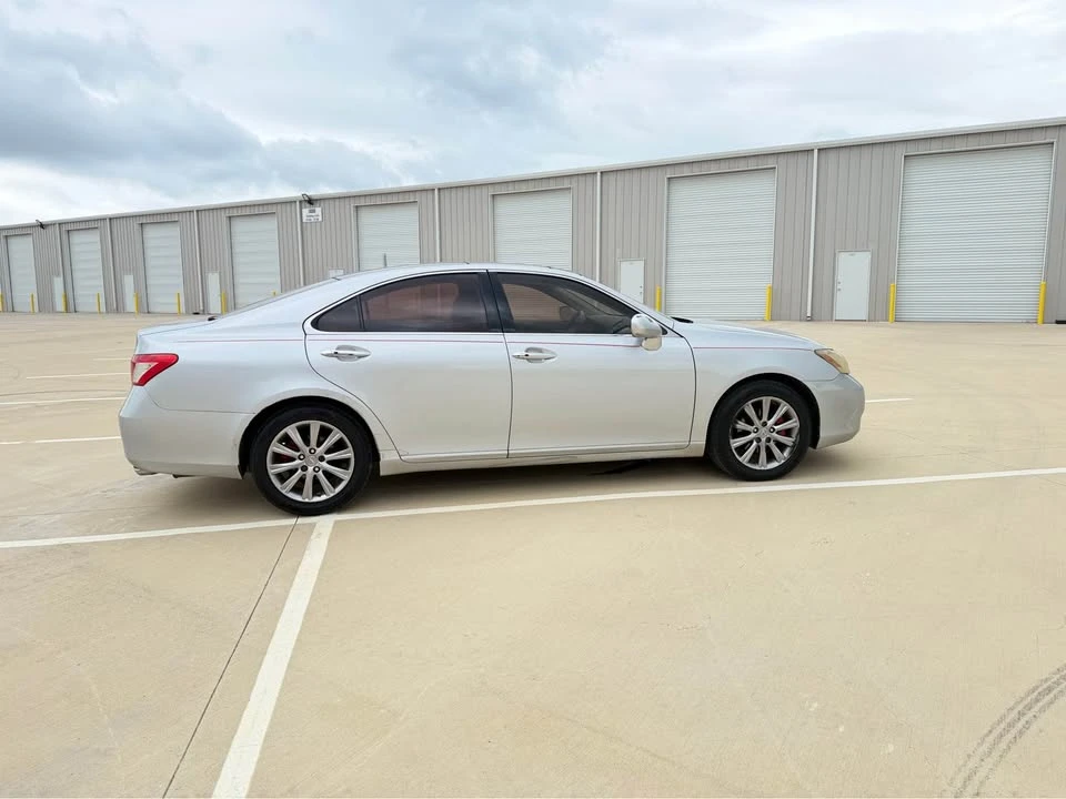 2008 Lexus ES 5th Gen - Image 7 of 17