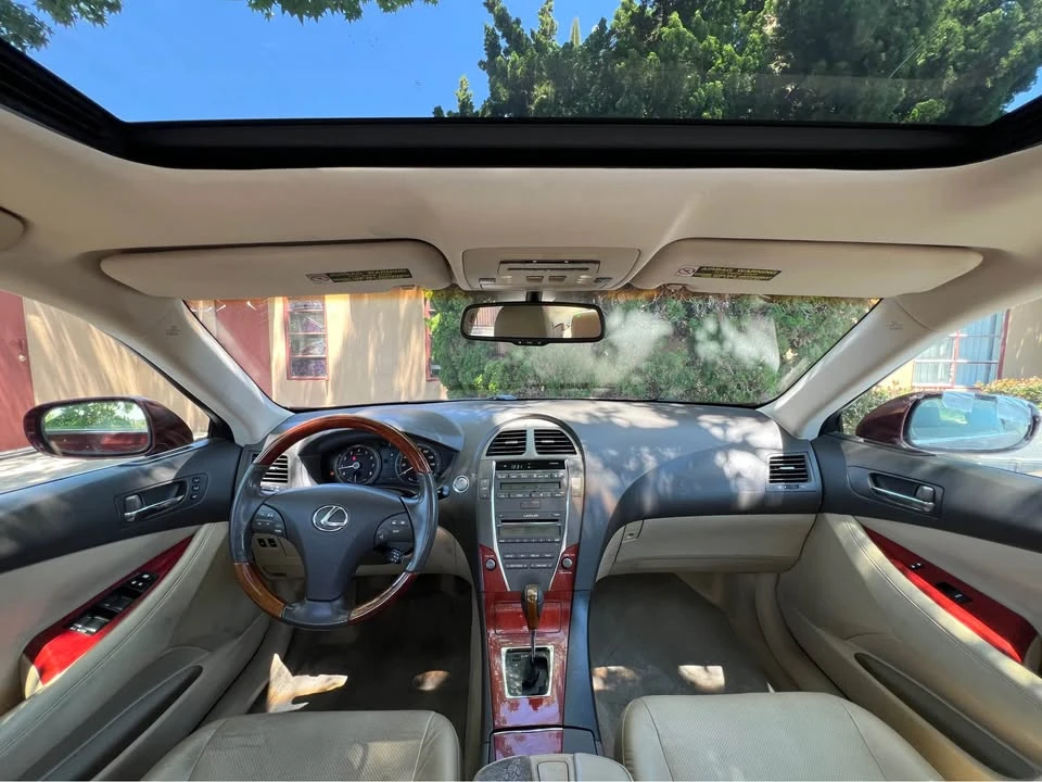 2008 Lexus ES 5th Gen - Image 13 of 16