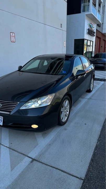 2008 Lexus ES 5th Gen - Image 2 of 20