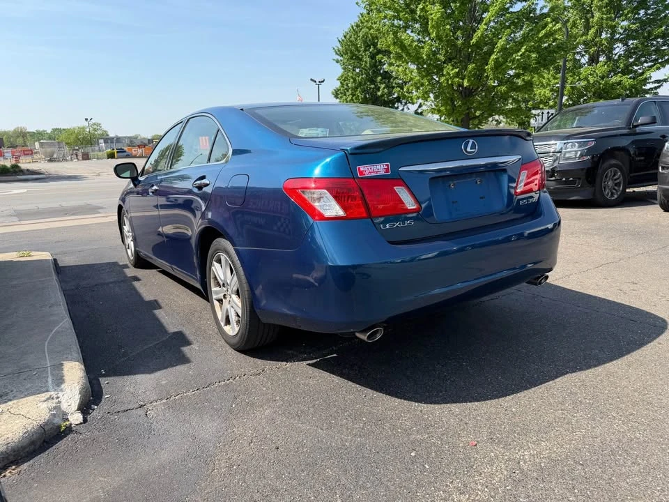 2008 Lexus ES 5th Gen - Image 4 of 11